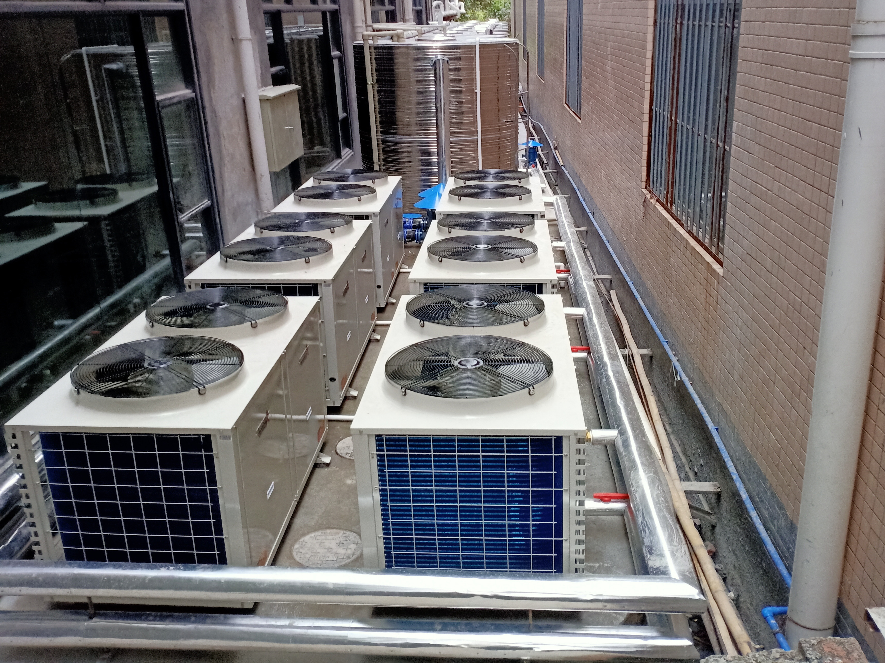 廣州市度岸美術教育熱水工程案例